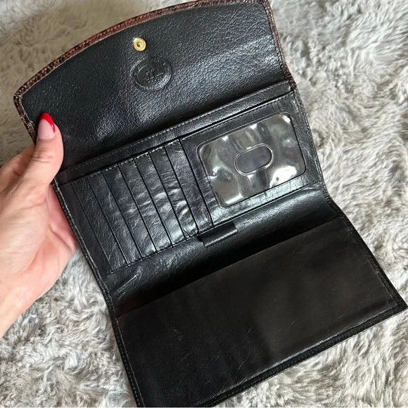 Brahmin Two-Tone Leather Tri-Fold Wallet Croc - Picture 9 of 16